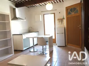 Studio in L'Isle-sur-la-Sorgue (84800)