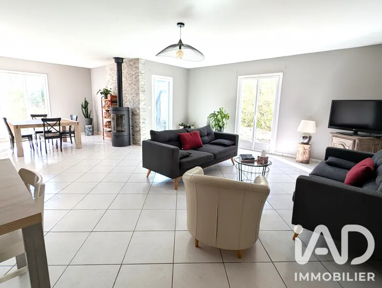 Maison 6 pièces 164 m² · à Aussonne · 164 m² · 430 000 €