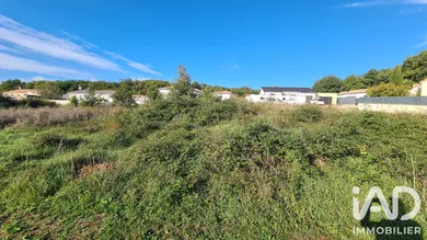 Terrain à bâtir à Ligugé (86240)