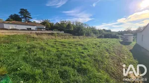 Terrain à bâtir à Ligugé (86240)