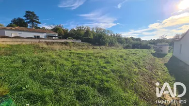 Terrain à bâtir à Ligugé (86240)