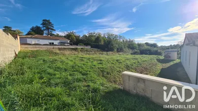 Terrain à bâtir à Ligugé (86240)