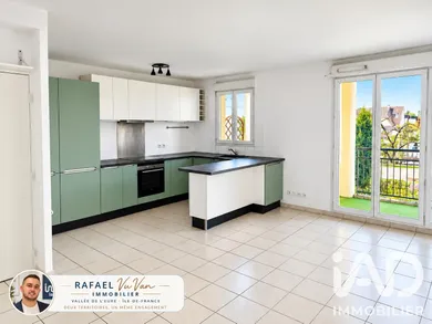 Apartment in Neuilly-sur-Marne (93330)