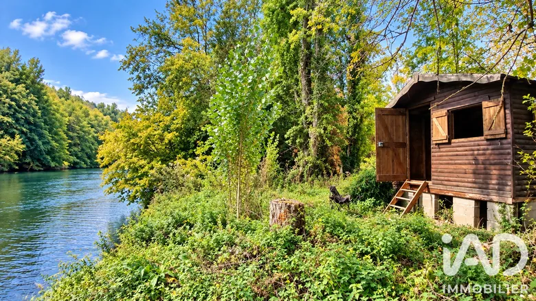 Terrain 1548 m² · à Brévainville · 18 000 €