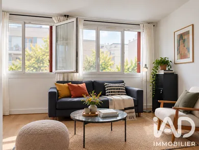Apartment in Asnières-sur-Seine (92600)