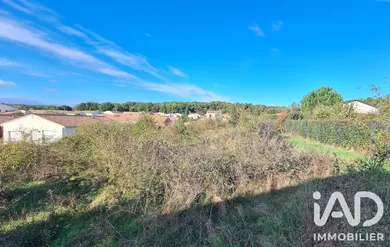 Terrain à bâtir à Ligugé (86240)