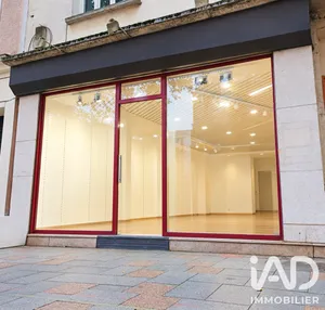 Lease-hold in Suresnes (92150)