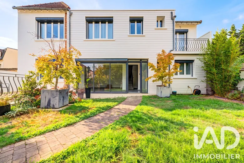 Maison 5 pièces 125 m² · à Bry-sur-Marne · 125 m² · 790 000 €