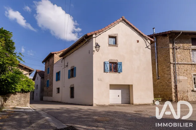 Maison 5 pièces 141 m² · à Vertrieu · 140,7 m² · 299 000 €