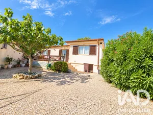 Cottage in Roquebrune-sur-Argens (83520)