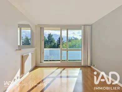 Appartement à Maurepas (78310)