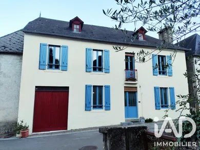 Maison de village à Montory (64470)