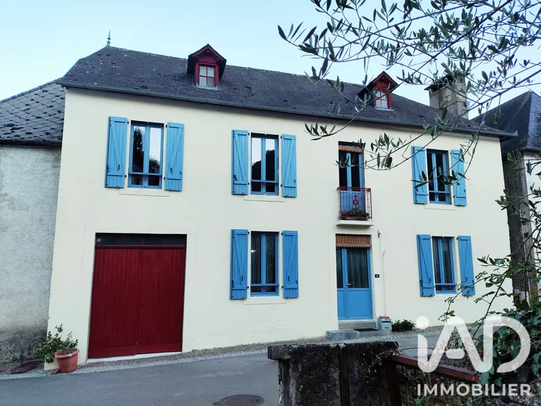 Maison 5 pièces 110 m² · à Montory · 110 m² · 190 000 €