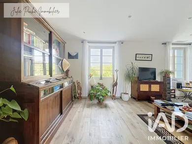 Appartement à Lagrasse (11220)