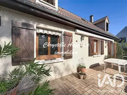 House in Palaiseau (91120)