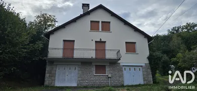 Maison traditionnelle à Corrèze (19800)