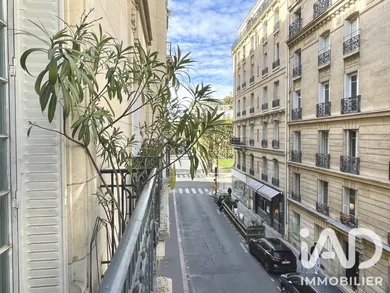 Appartement à Paris (75007)