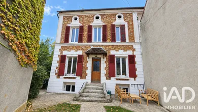 Maison à Saâcy-sur-Marne (77730)