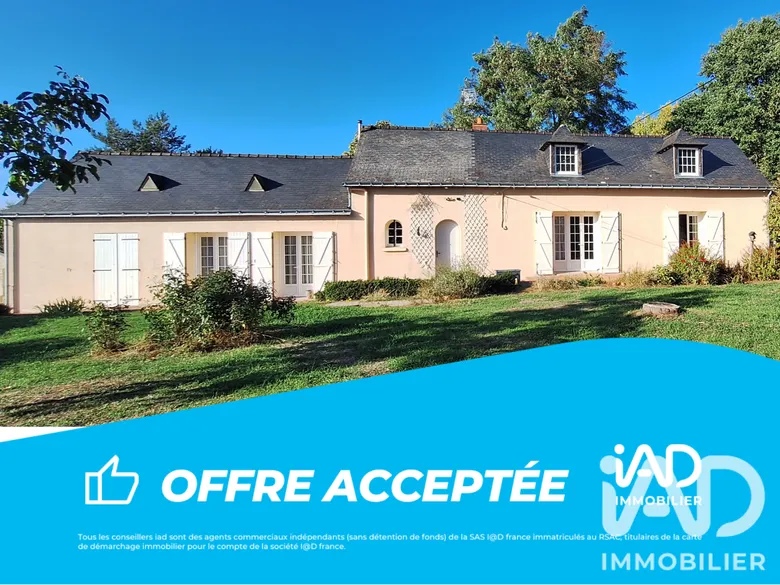 Maison 5 pièces 132 m² · à Corzé · 131,7 m² · 300 000 €