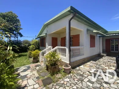 Traditional house in RIVIERE du mat les bas (97440)