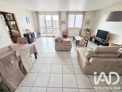 Apartment in Strasbourg (67100)