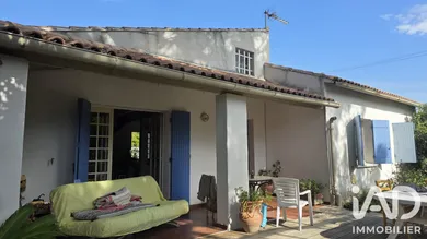 Maison traditionnelle à Entraigues-sur-la-Sorgue (84320)