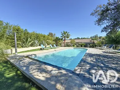 Maison à Grimaud (83310)