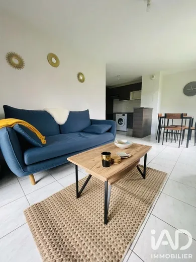 Apartment in Bailleul (59270)