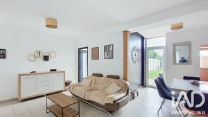 Maison de village à Villers-Pol (59530)