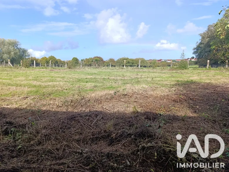 Terrain 1023 m² · à Landrethun-le-Nord · 99 900 €