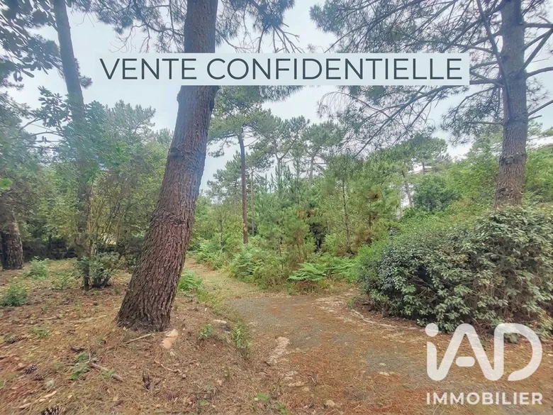Terrain 240 m² · à La Teste-de-Buch · 240 m² · 1 650 000 €