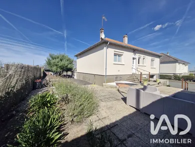 Maison de campagne à Cléré-sur-Layon (49560)