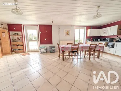 House in Bougon (79800)