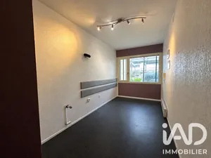 Apartment in Noisy-le-Grand (93160)