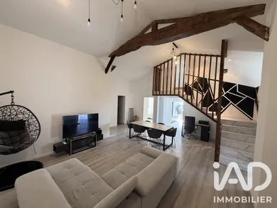 Maison de campagne à Saint-Ciers-d'Abzac (33910)