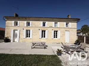 Maison de campagne à Saint-Ciers-d'Abzac (33910)