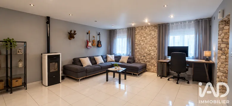 Maison 5 pièces 126 m² · à Stiring-Wendel · 126 m² · 150 000 €