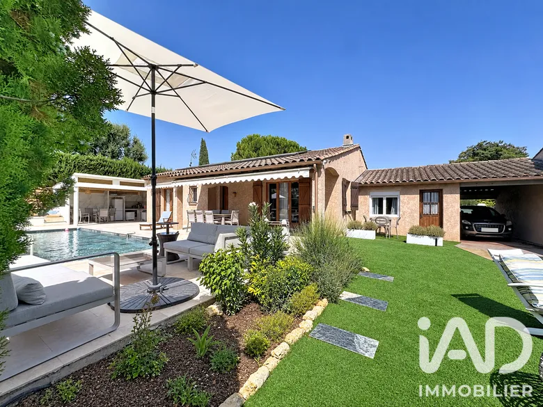 Maison 4 pièces 120 m² · à Tourrettes · 120 m² · 497 000 €