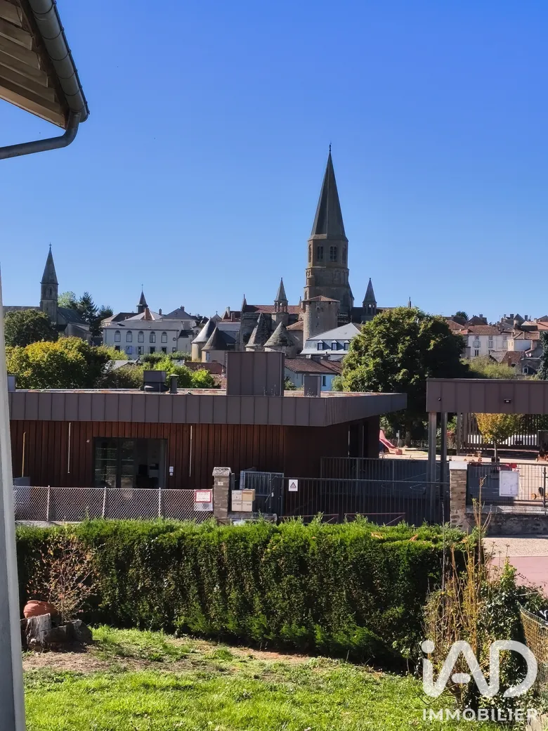 Maison 6 pièces 141 m² · au Dorat · 141 m² · 119 500 €