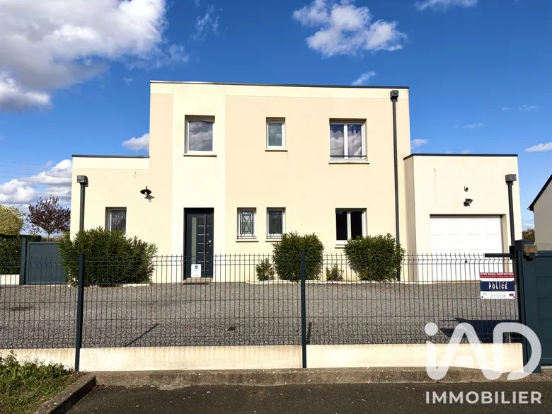 Maison 6 pièces 133 m² · à Auzouer-en-Touraine · 133 m² · 289 000 €