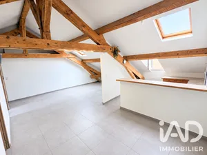 Apartment in Hyères (83400)