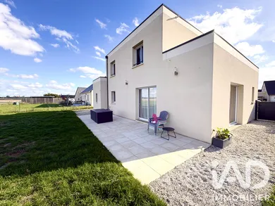 Maison à Auzouer-en-Touraine (37110)