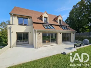 Maison d'architecte à Houdan (78550)
