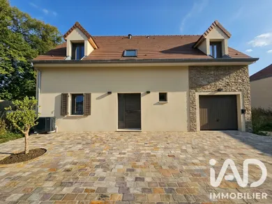 Maison d'architecte à Houdan (78550)