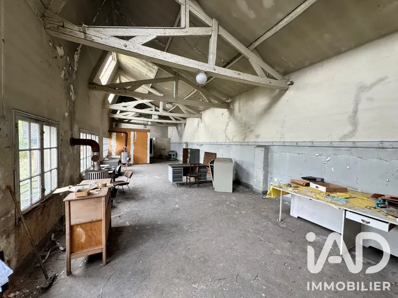 Local commercial 175 m² · à Breteuil · 175 m² · 63 000 €