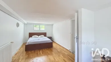 Maison traditionnelle à Les Clayes-sous-Bois (78340)