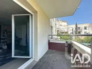 Apartment in Savigny le temple (77176)