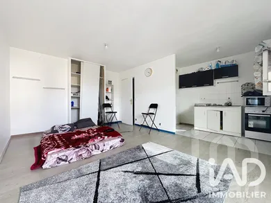 Appartement à Savigny le temple  (77176)