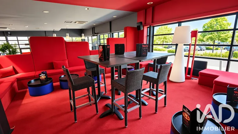 Local commercial 50 m² · à Bourges · 50 m² · 699 920 €