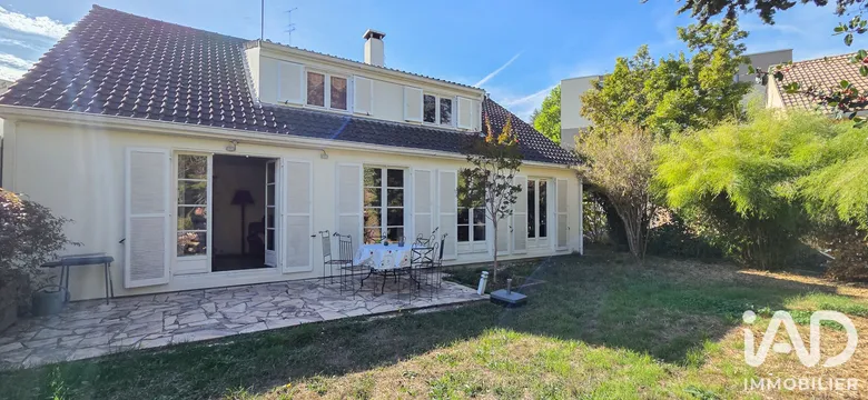 Maison 9 pièces 175 m² · à Domont · 175 m² · 499 000 €